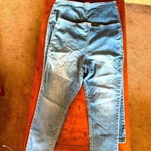 Size 18 medium wash Sofia Vergara skinny jeans, 2 pair, elastic waist
